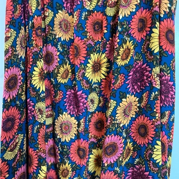 NATURAL LIFE Patti Tie Front Maxi with Sunflowers on Green Size L - Picture 5 of 12
